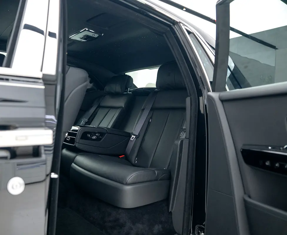 Rolls-Royce Phantom | Black Diamond Metallic | European Specs | Starlight | 2019 - Image 7