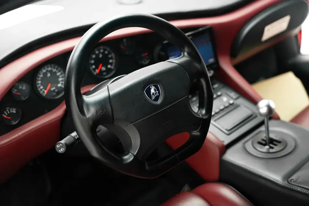 1999 LAMBORGHINI DIABLO SV - Image 8