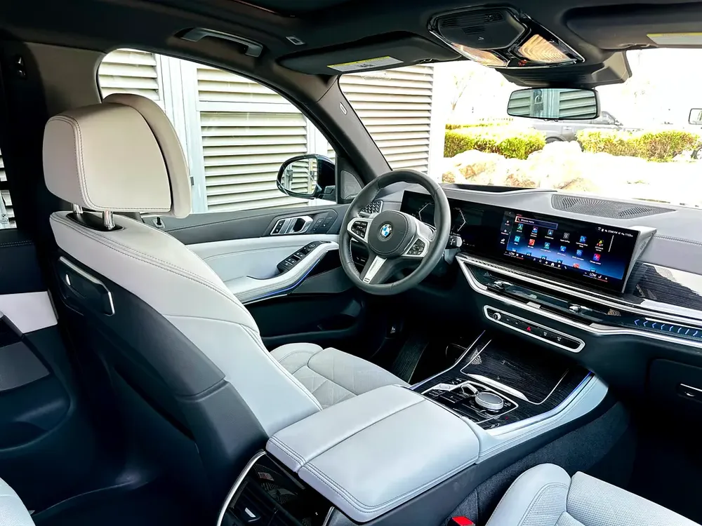 BMW X5 40i || M-PACKAGE || UNDER WARRANTY AGMC || CLEAN TITLE || CLEAN CARFAX || 2026 - Image 6