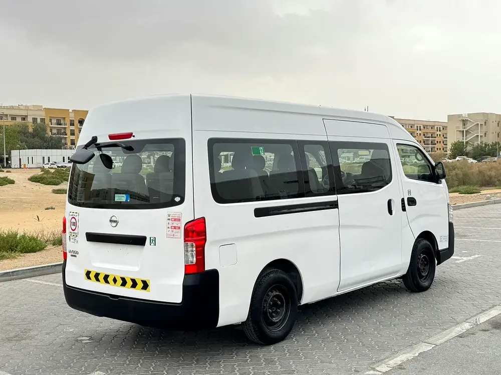 Nissan Urvan NV350 2020 - GCC Specs - Reliable and Spacious - Image 4