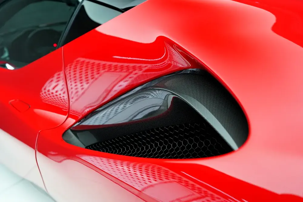 SERVICE TILL SEPT 2028 | FULL CARBON INTERIOR AND EXTERIOR | ASSETTO FIORANO - Image 8