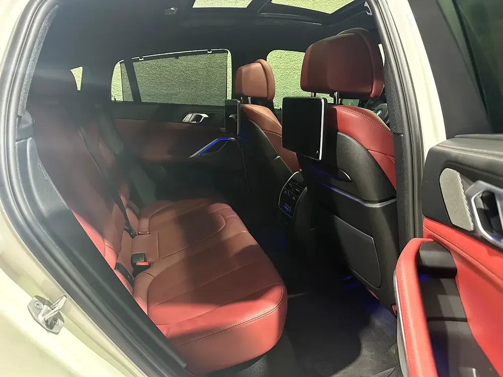 4,004AED/MONTH -- BMW AGENCY WARRANTY/SERVICE -- X6 M-SPORT PRO - Image 10