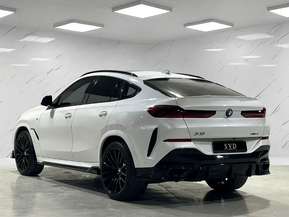 4,004AED/MONTH -- BMW AGENCY WARRANTY/SERVICE -- X6 M-SPORT PRO - Image 7