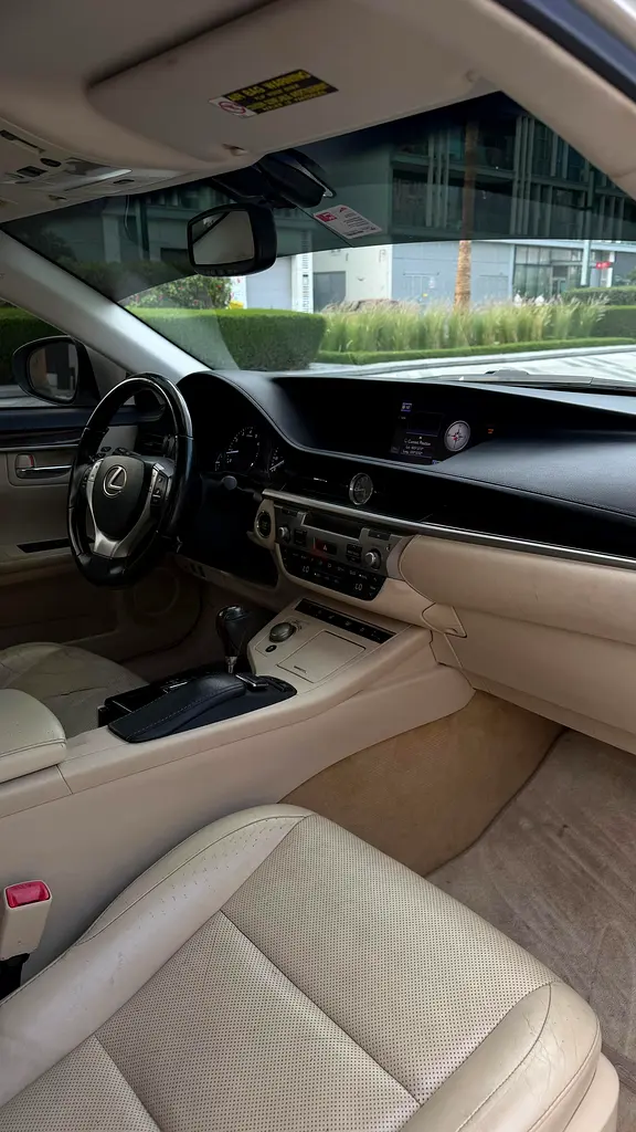 Lexus ES350 Full option - Image 4