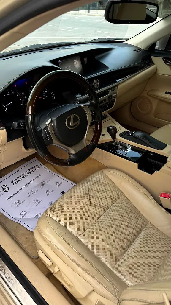Lexus ES350 Full option - Image 6