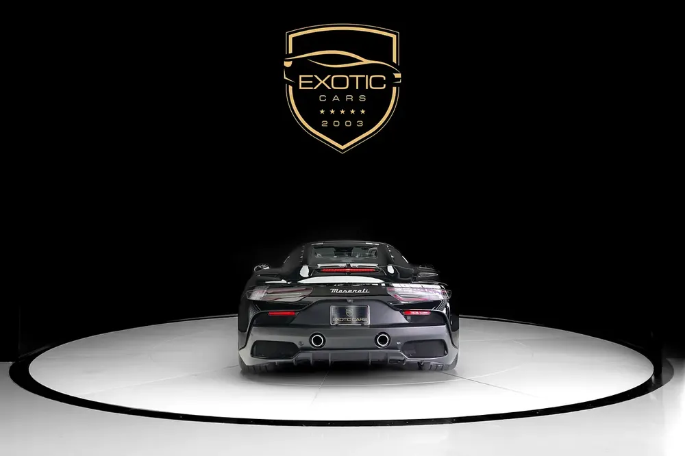 MC20 CIELO | ALCANTARA SEAT | CARBON INTERIOR | WARRANT AVAILABLE - Image 6