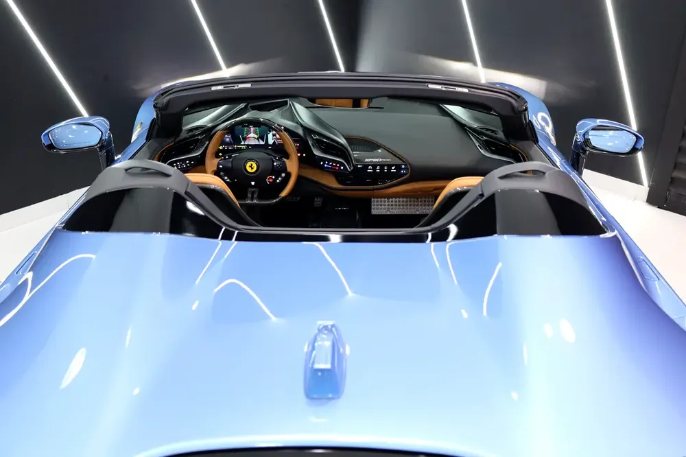 2022 Ferrari SF90 Spider, JBL Audio, Carbon Fiber Interior, ADAS Full Pack, Dealer Service Package!! - Image 15