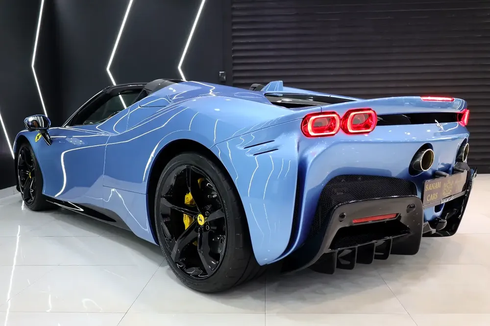 2022 Ferrari SF90 Spider, JBL Audio, Carbon Fiber Interior, ADAS Full Pack, Dealer Service Package!! - Image 19