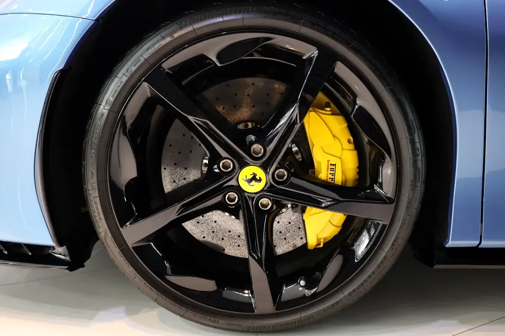 2022 Ferrari SF90 Spider, JBL Audio, Carbon Fiber Interior, ADAS Full Pack, Dealer Service Package!! - Image 20