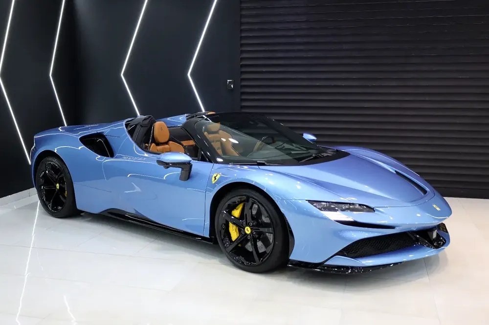 2022 Ferrari SF90 Spider, JBL Audio, Carbon Fiber Interior, ADAS Full Pack, Dealer Service Package!! - Image 4