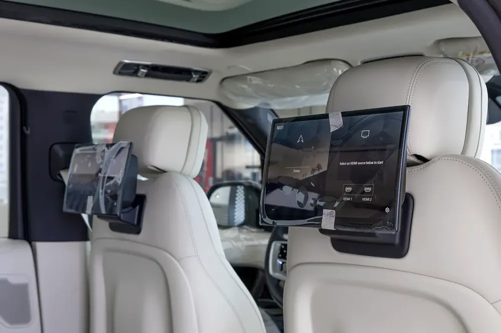 Land Rover | Range Rover Vogue | HSE P530 | Black Edition | GCC Specs | 2026  | ( EXPORT) - Image 13