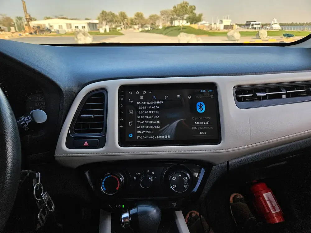 Honda HR-V EX 2019 GCC Specs Premium Condition Perfect Inside Out Low KM Perfect Family SUV - Image 12
