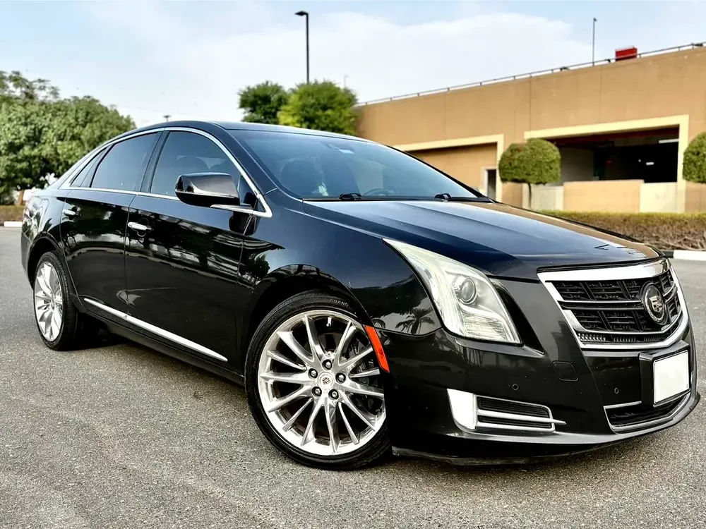 CADILLAC XTS PLATINUM / GCC / 2014 / AGENCY MAINTAINED / PERFECT CONDITION / DIRECT OWNER - Image 6