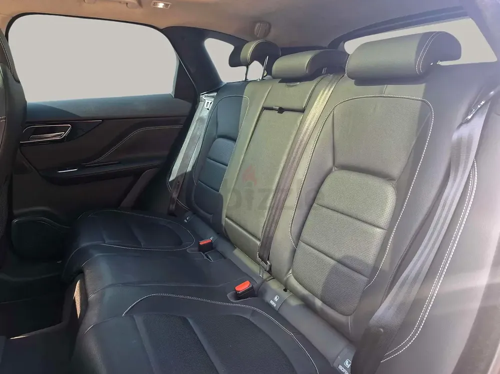 AED 1748/month | 2020 Jaguar F-Pace R-Sport | GCC Specs | Ref#379717 - Image 12