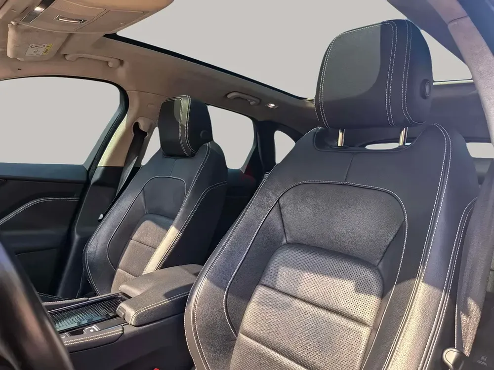 AED 1748/month | 2020 Jaguar F-Pace R-Sport | GCC Specs | Ref#379717 - Image 14