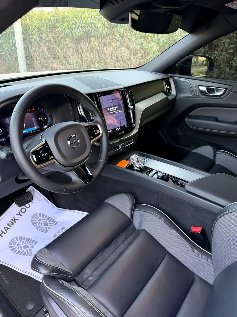 GCC PERFECT CONDITION STILL UNDER WARRANTY AND SERVES CONTRACT - Image 9