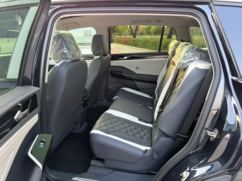 Volkswagen ID6 PRO - Image 16