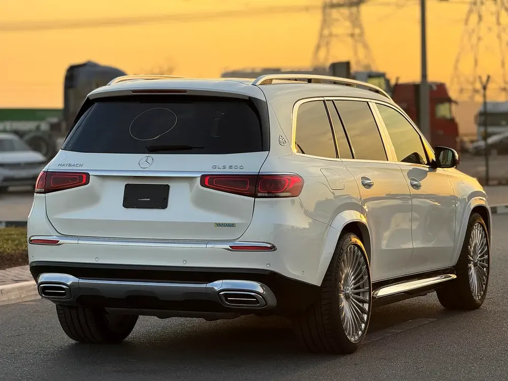 2023 - BENZ GLS600 - - /// BRAND NEW CONDITION /// - ONLY 11,000 KM - Image 11