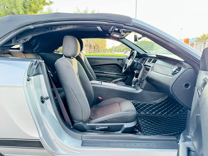 2014 FORD MUSTANG SOFT TOP CONVERTIBLE 3.7L IN VERY EXCELLENT CONDITION - Image 14