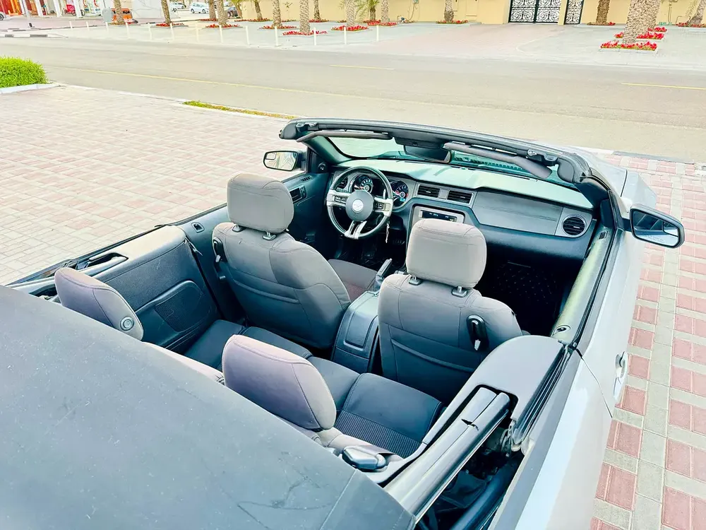 2014 FORD MUSTANG SOFT TOP CONVERTIBLE 3.7L IN VERY EXCELLENT CONDITION - Image 17