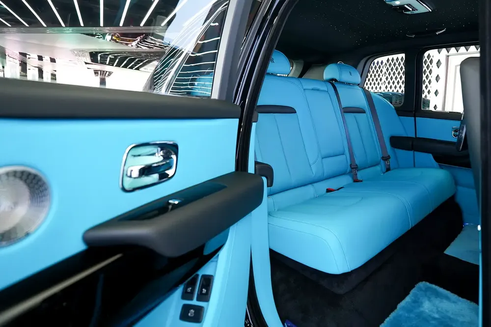 WARRANTY + SERVICE JAN 2028 | REAR ENTERTAINMENT | BESPOKE AUDIO | TIFFANY INTERIOR | SILVER BADGE - Image 14