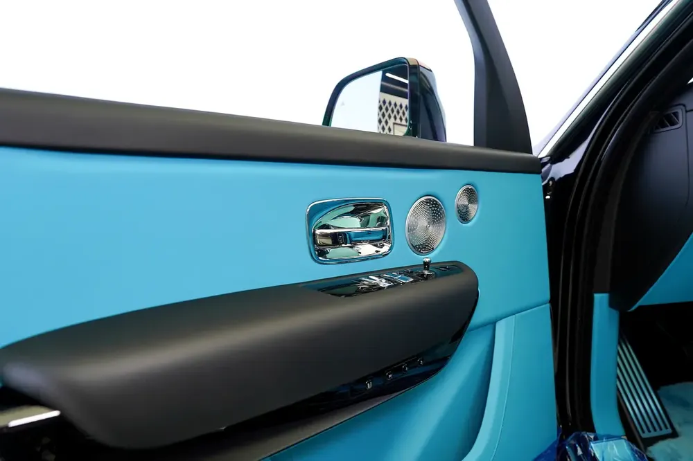 WARRANTY + SERVICE JAN 2028 | REAR ENTERTAINMENT | BESPOKE AUDIO | TIFFANY INTERIOR | SILVER BADGE - Image 7
