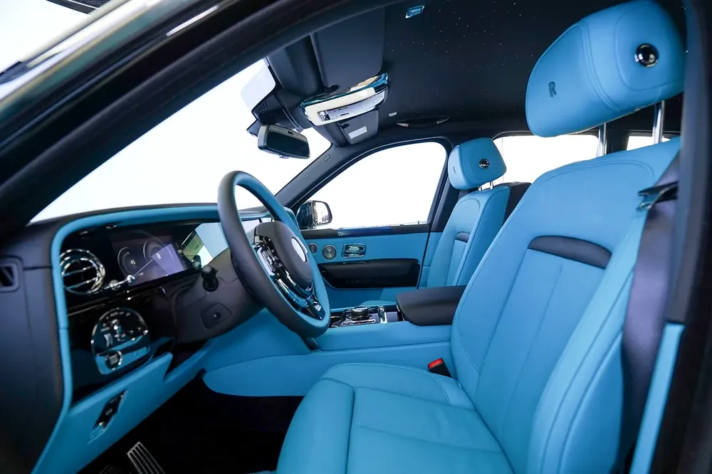 WARRANTY + SERVICE JAN 2028 | REAR ENTERTAINMENT | BESPOKE AUDIO | TIFFANY INTERIOR | SILVER BADGE - Image 9
