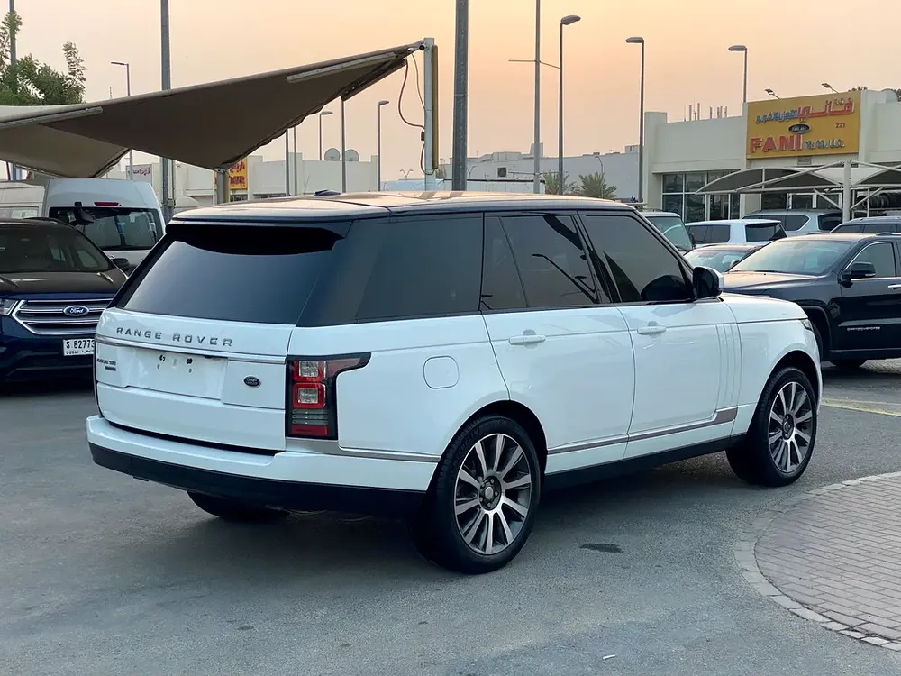 Range Rover Vogue 2015 White - Image 8