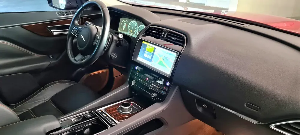 AGENCY HISTORY, ACCIDENT FREE, V6, GCC F-PACE!!! - Image 4