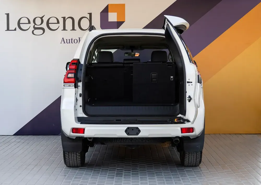 AED 2,977 Monthly l Toyota Prado TXL 4.0L l GCC l Zero Down Payment l Unlimited Kms Warranty - Image 7