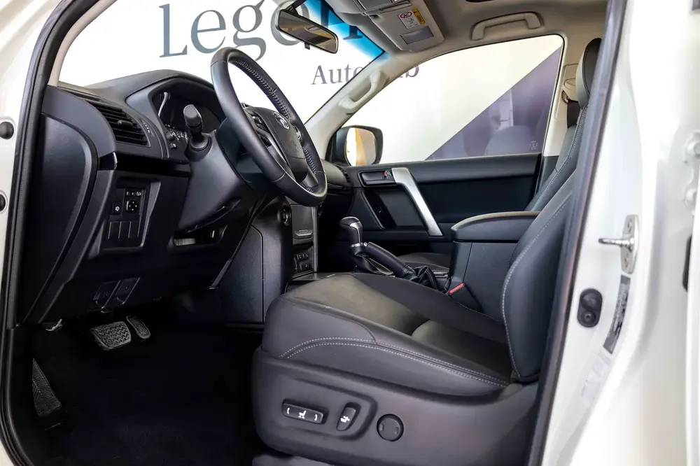 AED 2,977 Monthly l Toyota Prado TXL 4.0L l GCC l Zero Down Payment l Unlimited Kms Warranty - Image 9