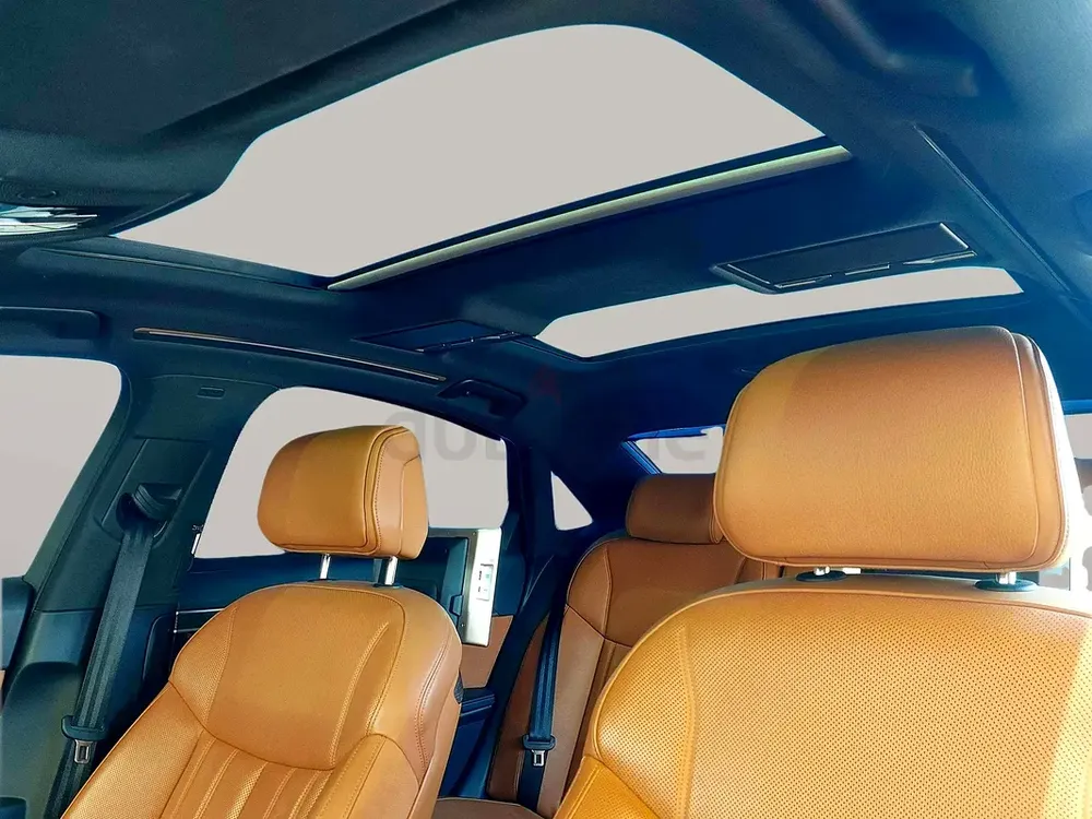 AED 2355/month | 2022 Audi A8  | GCC Specs | Ref#475977 - Image 13