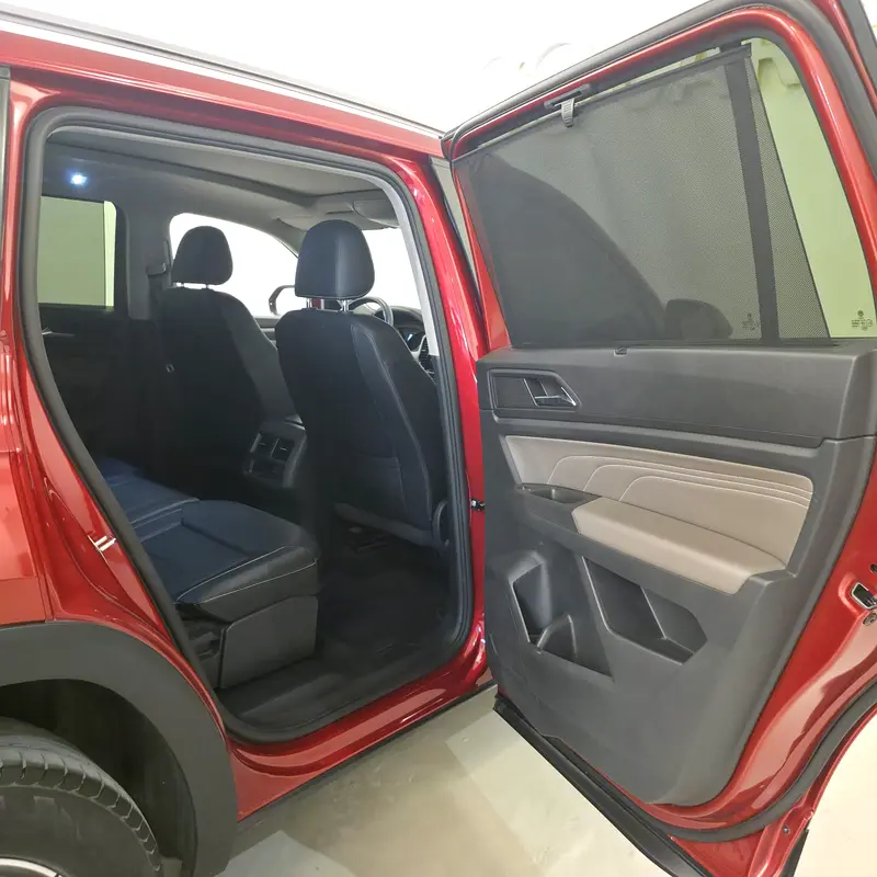 AED 1018 PM | VOLKSWAGEN TERAMONT 2021 | FULL AGENCY SERVICE HISTORY | COMFORTLINE | 7-SEATER | GCC - Image 17