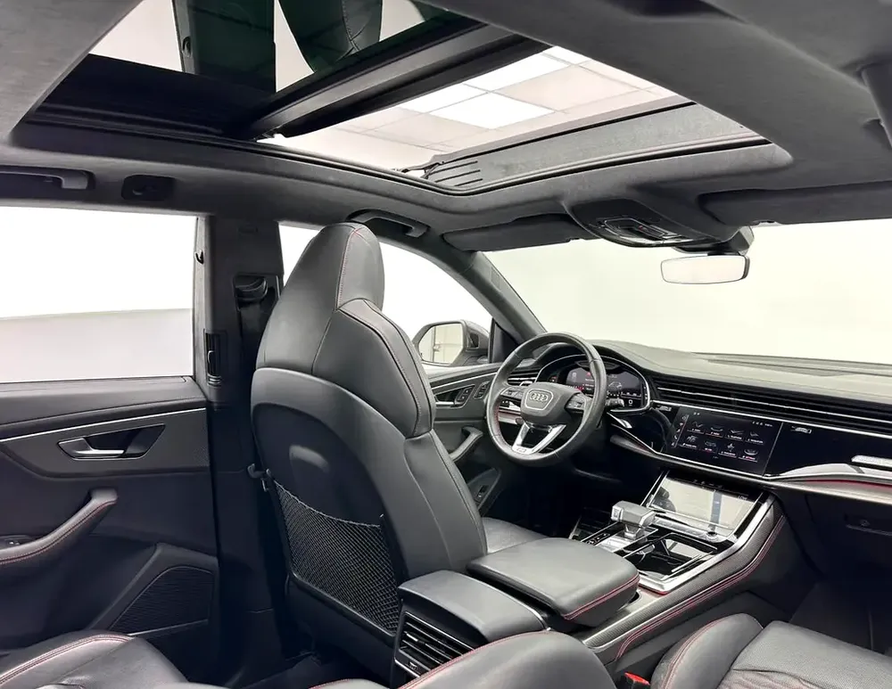 2023 Audi RS Q8, Urban Kit, 05/2026 Audi Warranty, 05/2028 Audi Service Contract, Audi FSH, GCC - Image 13