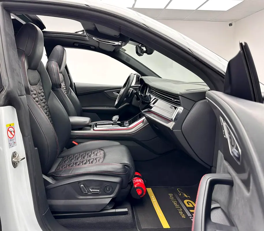 2023 Audi RS Q8, Urban Kit, 05/2026 Audi Warranty, 05/2028 Audi Service Contract, Audi FSH, GCC - Image 16