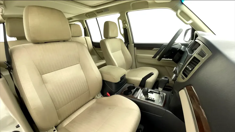 AED 1,091/m | 0 DP | Free 3 Months Warranty | Service History | 30D Return | MITSUBISHI PAJERO 2022 - Image 6