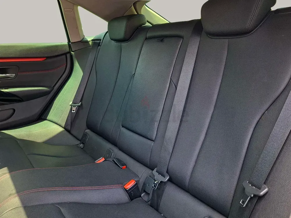 AED 1813/month | 2016 BMW 4-Series 420i | GCC Specs | Ref#455848 - Image 12