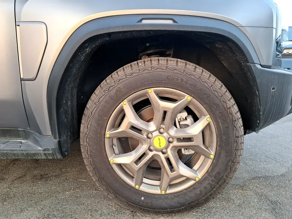Jetour T2 2025 2.0L 4WD With Tyre Cover (Export Only) - Image 5