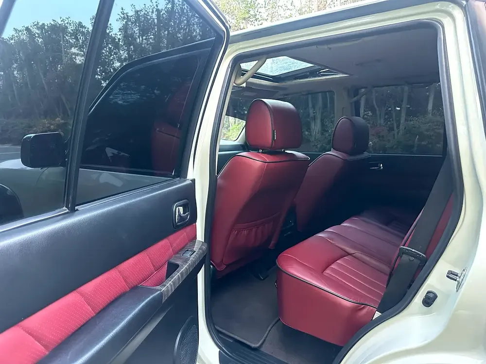 2023 Nissan Patrol Safari Super Safari - GCC Specs - Brand New - Image 11