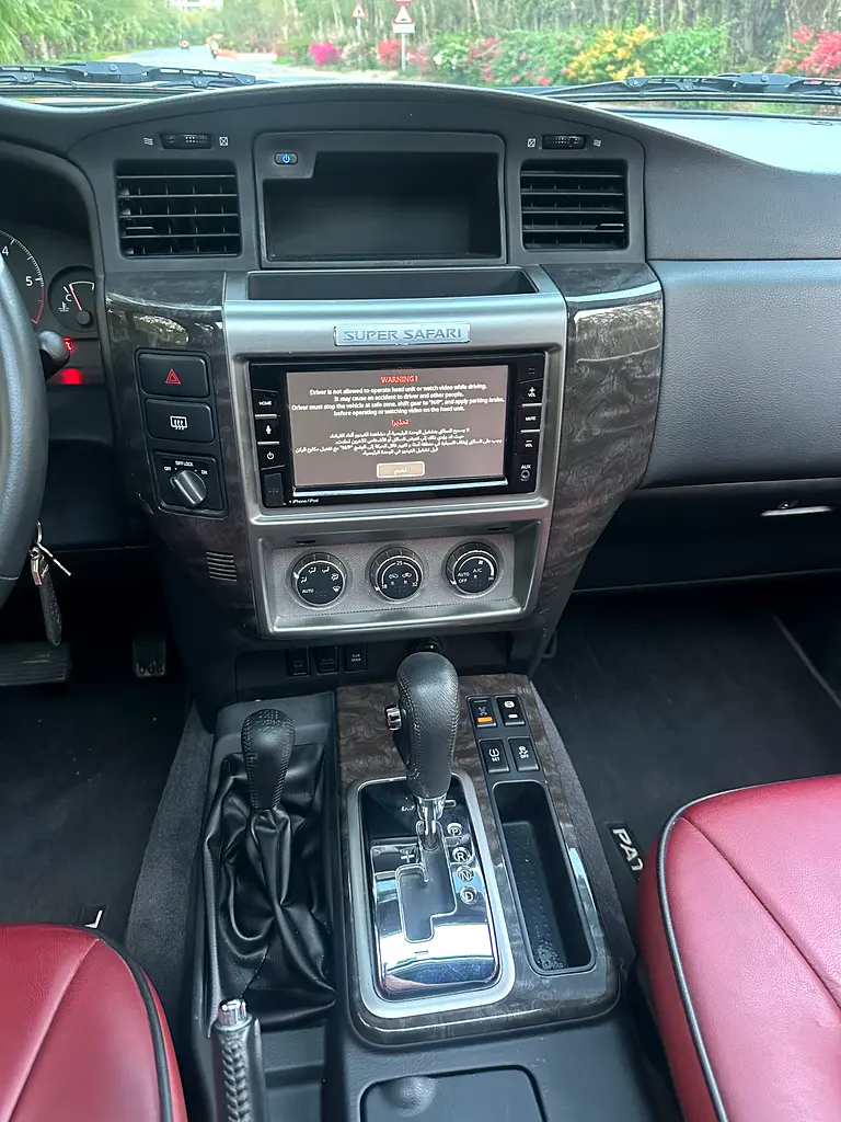 2023 Nissan Patrol Safari Super Safari - GCC Specs - Brand New - Image 16