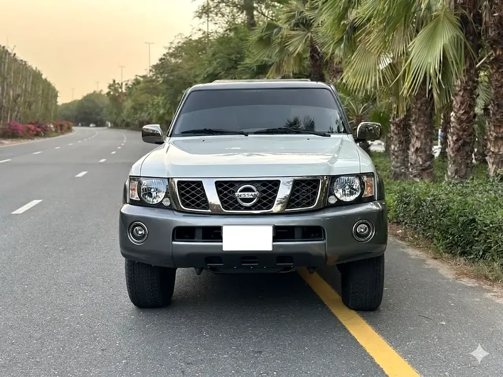2023 Nissan Patrol Safari Super Safari - GCC Specs - Brand New - Image 4
