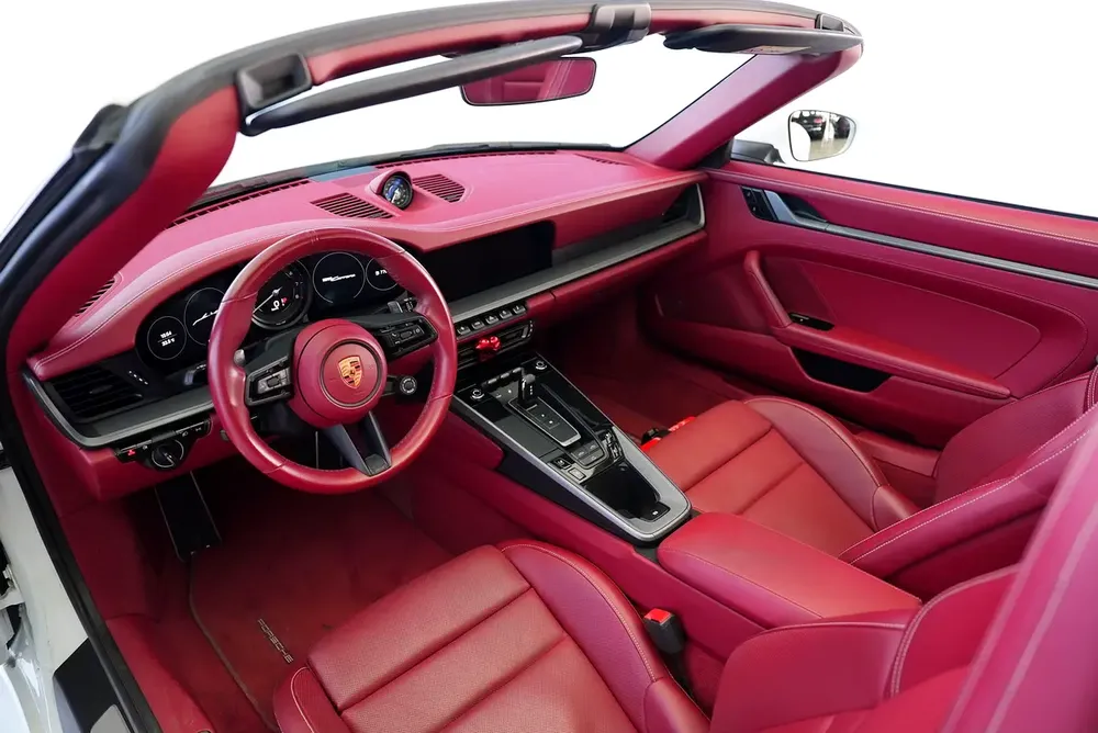 911 CARRERA CABRIOLET | BOSE AUDIO | GCC | WARRANTY AVAILABLE - Image 7