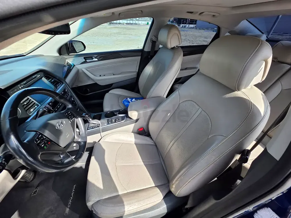 2015 Hyundai Sonata Limited - American Specs - Excellent Condition - Image 5