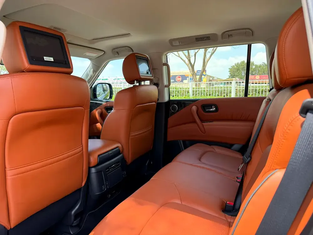 Nissan Patrol LE Titanium 2021 - GCC Specs - Pristine Condition - Image 11