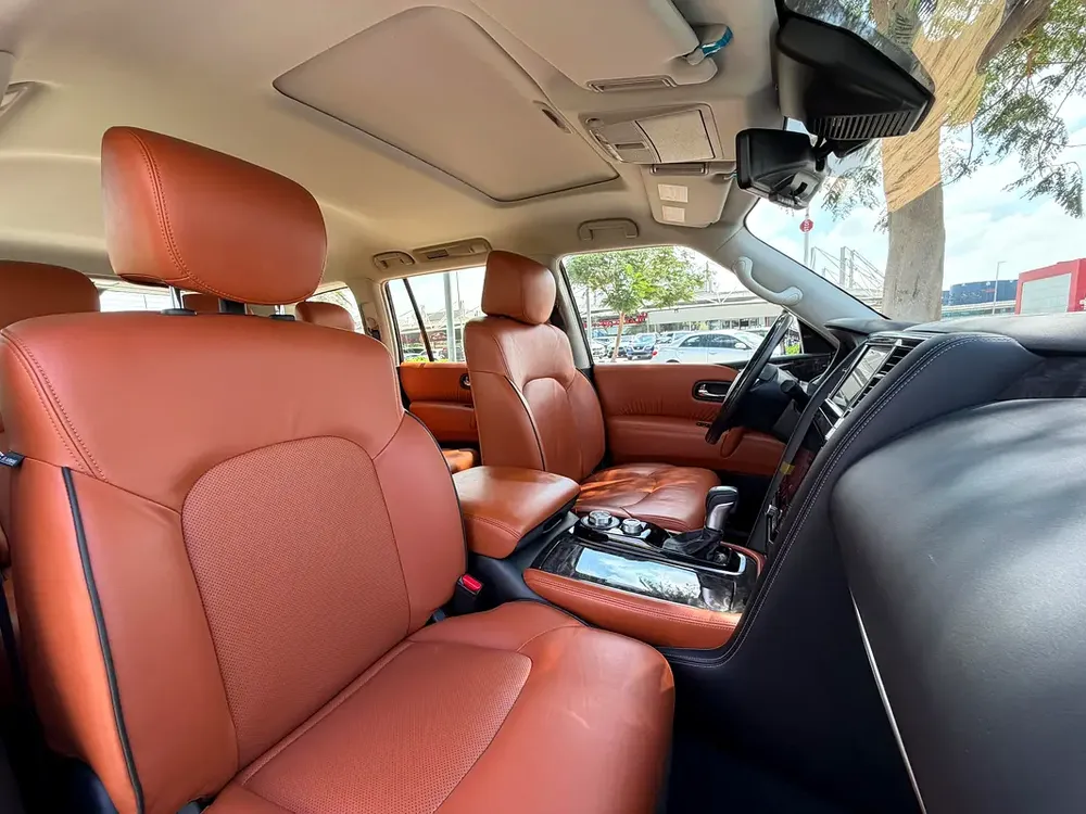 Nissan Patrol LE Titanium 2021 - GCC Specs - Pristine Condition - Image 9