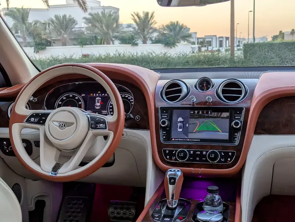 Bentley Bentayga W12 AWD 2018 GCC Specs - Image 10