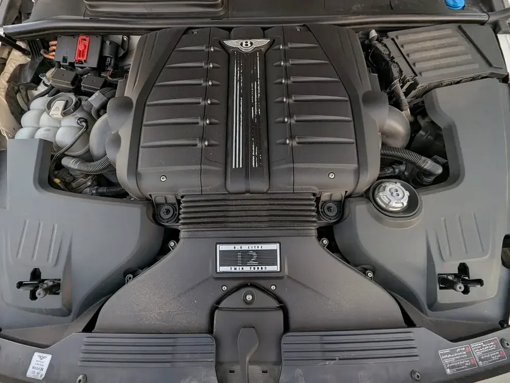 Bentley Bentayga W12 AWD 2018 GCC Specs - Image 12