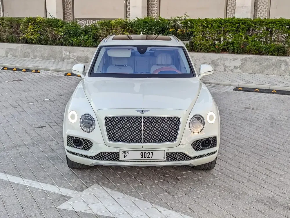 Bentley Bentayga W12 AWD 2018 GCC Specs - Image 5