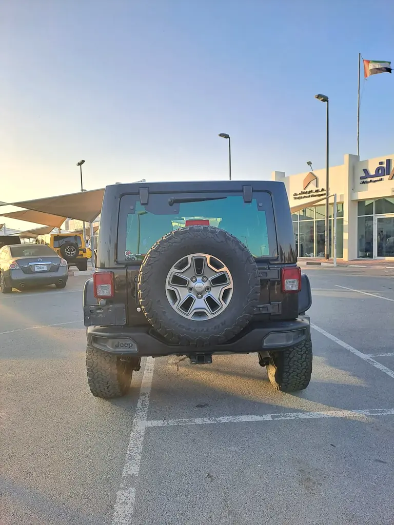 2016 Jeep Wrangler Unlimited Rubicon - GCC 4 Door Full Option Specs - Image 6