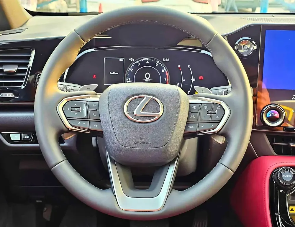 Lexus NX 350 2025 GCC Specs - Brand New Condition - Image 10